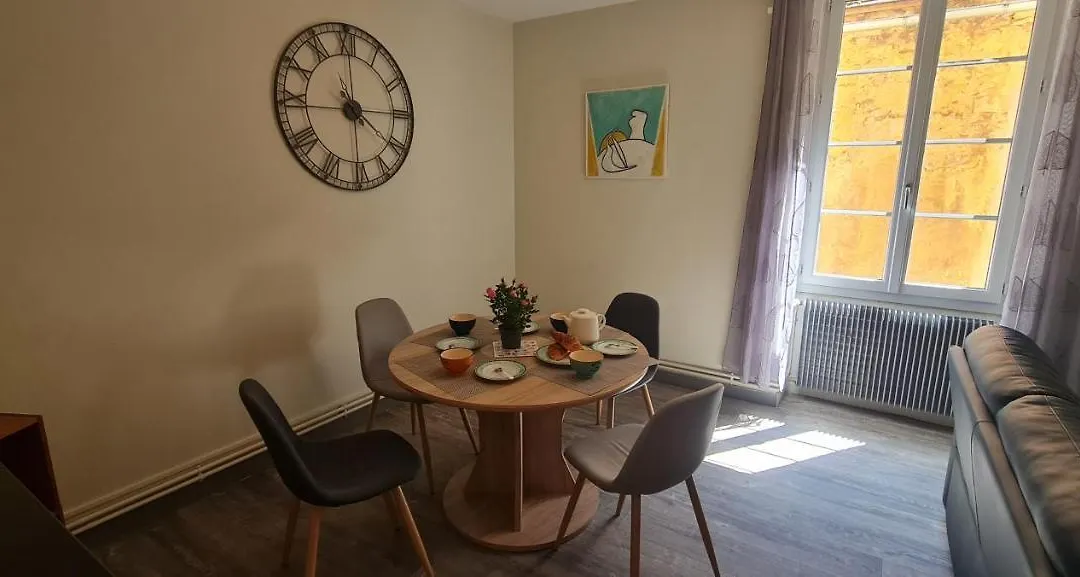 La maison de Lily au cœur de la cité Médiévale-1